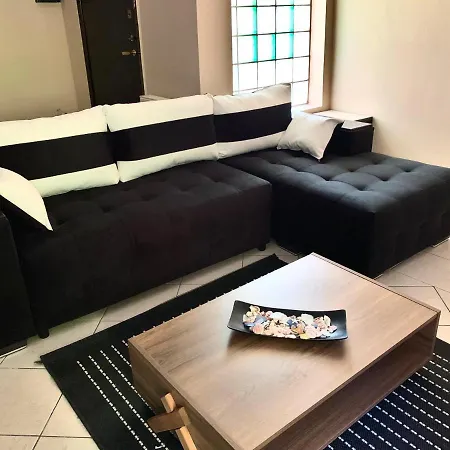 Luxury Maisonette بيت للعطل